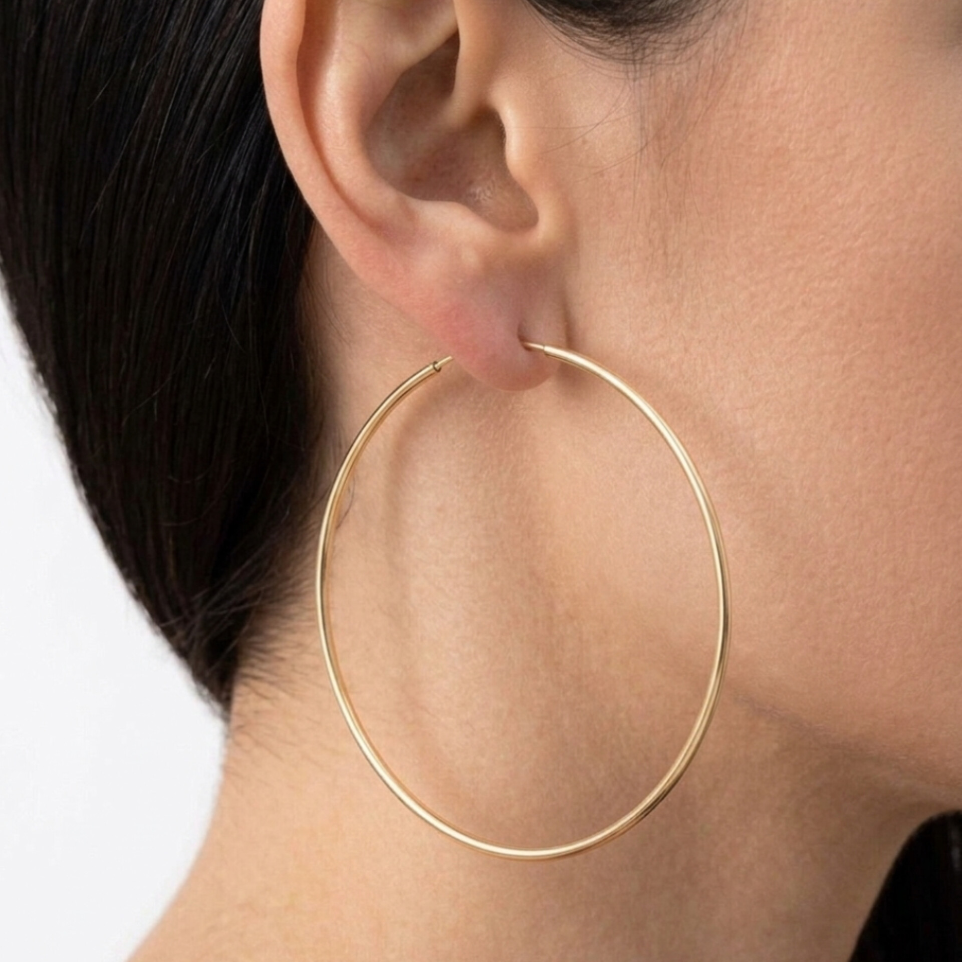 گوشواره طلایی حلقه ای ژوپینگ طرح طلا رنگ ثابت و ضدحساسیت مناسب استفاده روزانه و حمام آزاد